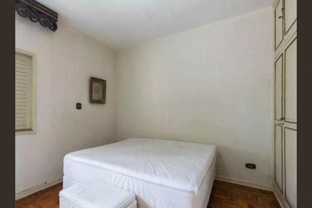 Casa à venda com 3 quartos, 199m² em Indianópolis, São Paulo