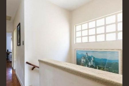 Casa à venda com 3 quartos, 199m² em Indianópolis, São Paulo