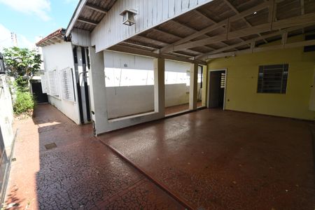 Casa à venda com 230m², 3 quartos e 2 vagasÁrea comum