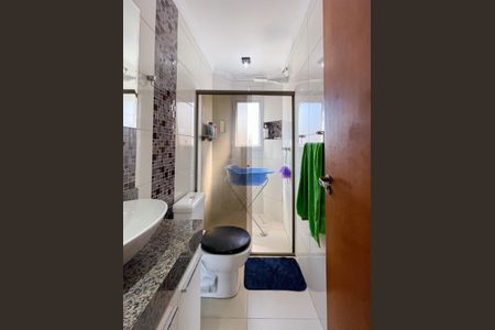 Apartamento à venda com 168m², 3 quartos e 3 vagas Apartamento à venda com 168m², 3 quartos e 3 vagasBanheiro Suíte