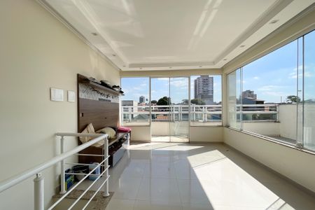 Apartamento à venda com 168m², 3 quartos e 3 vagas Apartamento à venda com 168m², 3 quartos e 3 vagasSala 2