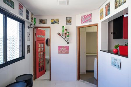 Apartamento à venda com 160m², 3 quartos e 2 vagasCozinha