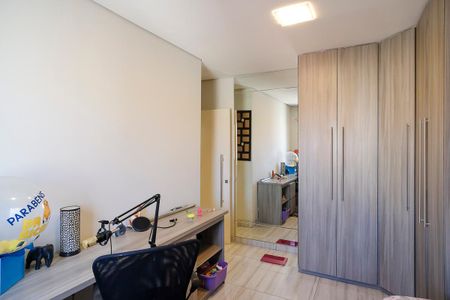 Apartamento à venda com 160m², 3 quartos e 2 vagasQuarto 1