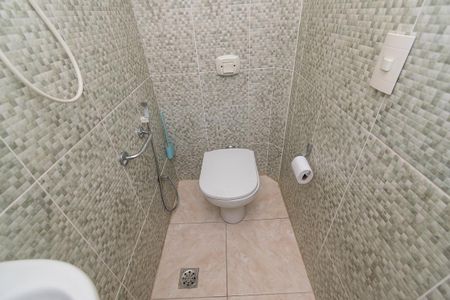 Apartamento à venda com 70m², 2 quartos e 1 vagaBanheiro de Serviço