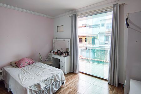 Casa à venda com 195m², 3 quartos e 2 vagas Casa à venda com 195m², 3 quartos e 2 vagasQuarto 1