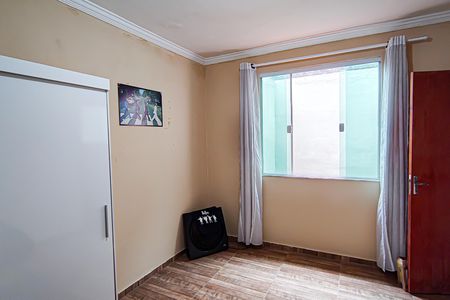 Casa à venda com 195m², 3 quartos e 2 vagas Casa à venda com 195m², 3 quartos e 2 vagas Quarto 2