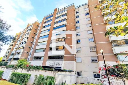 Apartamento à venda com 130m², 3 quartos e 3 vagas Apartamento à venda com 130m², 3 quartos e 3 vagasFachada