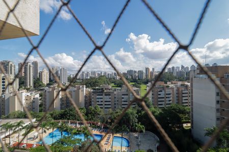 Apartamento à venda com 130m², 3 quartos e 3 vagas Apartamento à venda com 130m², 3 quartos e 3 vagasVista da Suíte 1