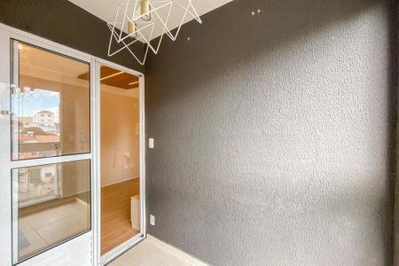 Apartamento à venda com 32m², 2 quartos e sem vaga Apartamento à venda com 32m², 2 quartos e sem vagaVaranda