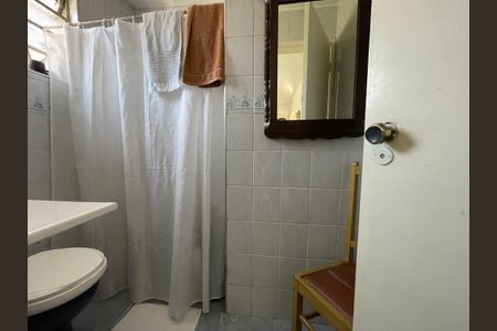 Casa à venda com 150m², 3 quartos e 1 vaga Casa à venda com 150m², 3 quartos e 1 vagaBanheiro Social