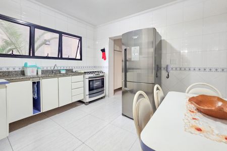 Apartamento para alugar com 164m², 4 quartos e 2 vagasCozinha