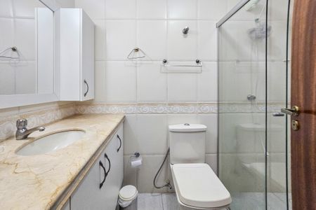 Apartamento para alugar com 164m², 4 quartos e 2 vagasBanheiro da suíte