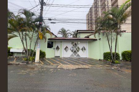 Casa de condomínio à venda com 60m², 2 quartos e sem vagaFachada