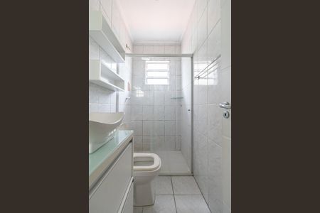 Casa de condomínio à venda com 60m², 2 quartos e sem vagaBanheiro 