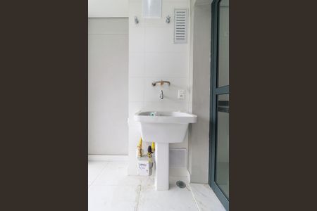 Apartamento à venda com 92m², 2 quartos e 2 vagasÁrea de Serviço