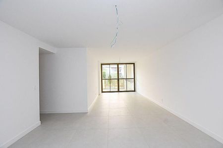 Apartamento à venda com 148m², 4 quartos e 3 vagas