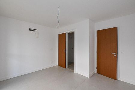 Apartamento à venda com 148m², 4 quartos e 3 vagas