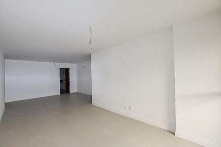 Apartamento à venda com 148m², 4 quartos e 3 vagas