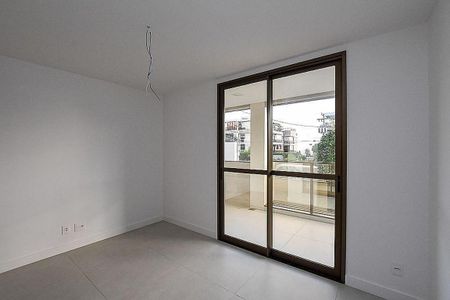 Apartamento à venda com 148m², 4 quartos e 3 vagas