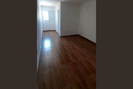 Casa à venda com 84m², 2 quartos e 2 vagas