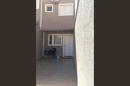 Casa à venda com 84m², 2 quartos e 2 vagas