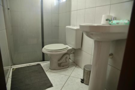 Casa à venda com 104m², 3 quartos e 2 vagasBanheiro da Suíte