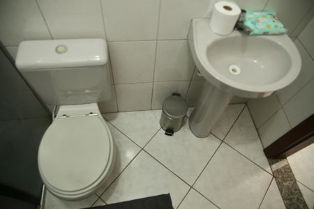 Casa à venda com 104m², 3 quartos e 2 vagasBanheiro da Suíte