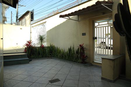 Casa à venda com 104m², 3 quartos e 2 vagasÁrea comum - Portaria