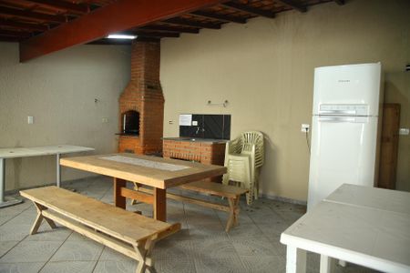 Casa à venda com 104m², 3 quartos e 2 vagasÁrea comum - Churrasqueira