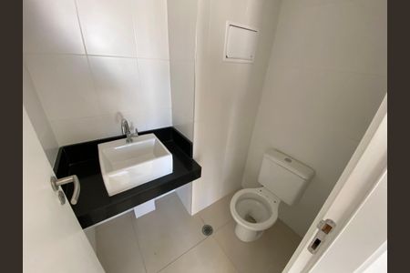 Apartamento à venda com 115m², 2 quartos e 1 vagaBanheiro Social