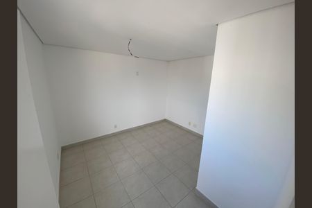 Apartamento à venda com 115m², 2 quartos e 1 vagaQuarto 2