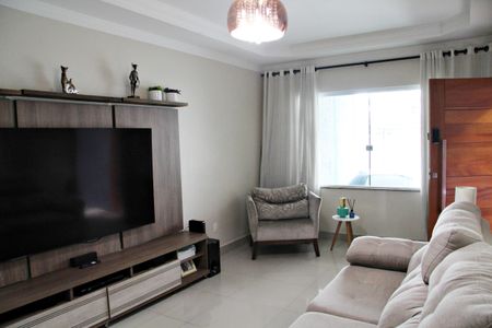 Casa à venda com 175m², 3 quartos e 4 vagasSala