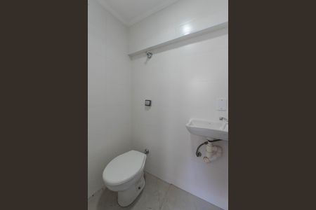 Apartamento à venda com 118m², 4 quartos e 1 vaga Apartamento à venda com 118m², 4 quartos e 1 vagaBanheiro de serviço