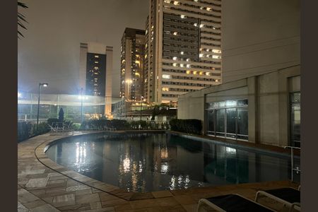 Apartamento à venda com 66m², 2 quartos e 1 vaga Apartamento à venda com 66m², 2 quartos e 1 vagaÁrea comum - Piscina