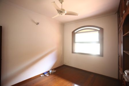 Casa para alugar com 720m², 4 quartos e 6 vagasSuíte 1