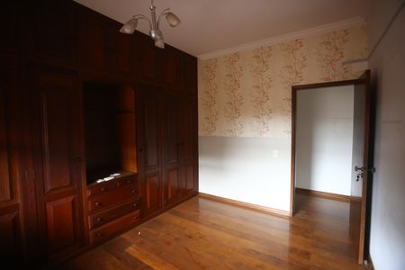 Casa para alugar com 720m², 4 quartos e 6 vagasQuarto 2