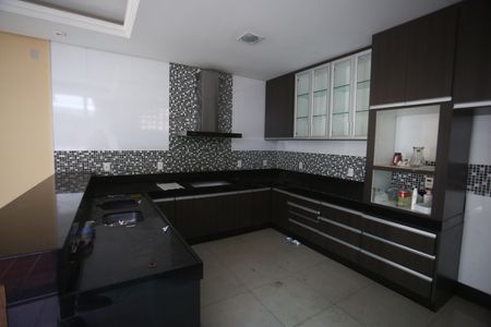 Casa para alugar com 720m², 4 quartos e 6 vagasÁrea comum