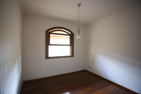 Casa para alugar com 720m², 4 quartos e 6 vagasQuarto 1