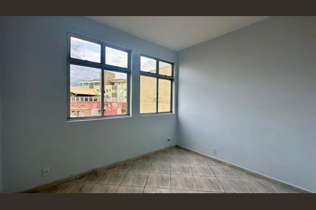 Apartamento à venda com 90m², 3 quartos e 1 vagaQuarto