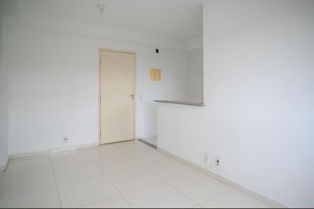 Apartamento à venda com 47m², 2 quartos e 1 vaga Apartamento à venda com 47m², 2 quartos e 1 vagaSala