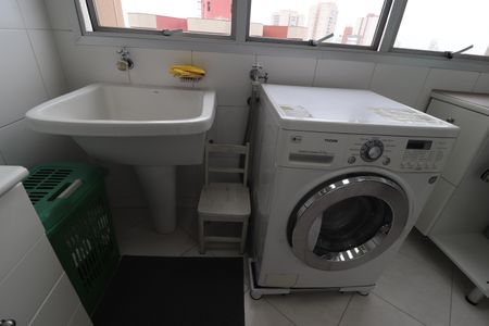 Apartamento à venda com 143m², 3 quartos e 2 vagasÁrea de Serviço