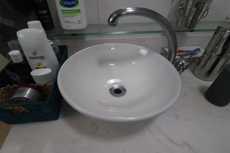 Apartamento à venda com 143m², 3 quartos e 2 vagasBanheirio Quarto 1 suíte