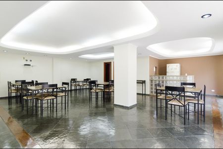 Apartamento à venda com 143m², 3 quartos e 2 vagasÁrea comum - Salão de festas