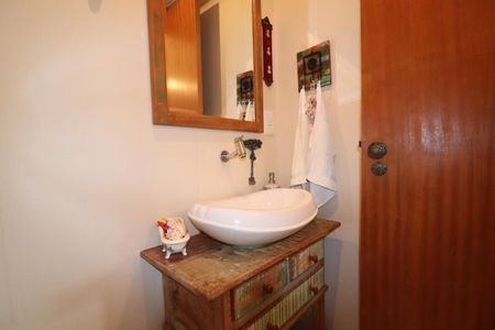 Apartamento à venda com 143m², 3 quartos e 2 vagasLavabo