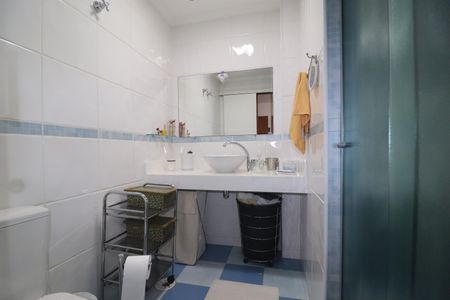 Apartamento à venda com 143m², 3 quartos e 2 vagasBanheiro Quarto 2 suíte