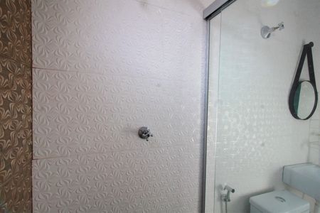 Casa à venda com 360m², 6 quartos e 3 vagasBanheiro 2