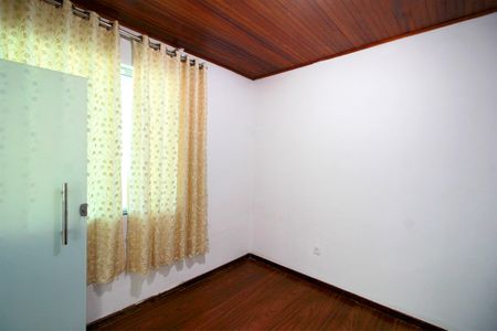 Casa à venda com 360m², 6 quartos e 3 vagasQuarto 4