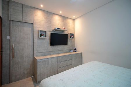 Casa à venda com 360m², 6 quartos e 3 vagasSuite