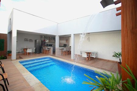 Casa à venda com 360m², 6 quartos e 3 vagasPiscina