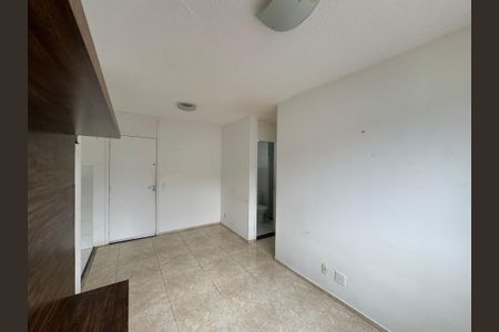 Apartamento à venda com 44m², 2 quartos e sem vaga Apartamento à venda com 44m², 2 quartos e sem vagaSala
